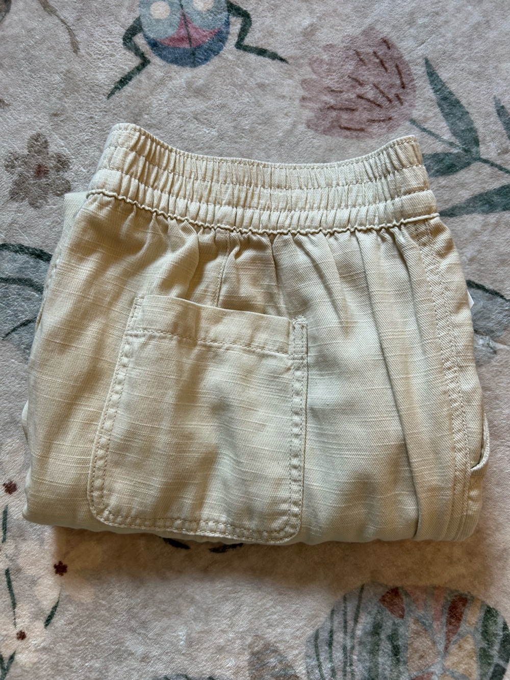 Wonderly Ivory Lyocell & Cotton Cargo Pants - Picture 9 of 9